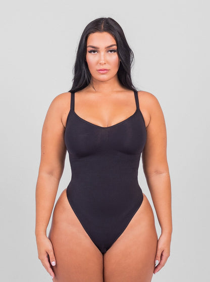 Stefanie - Smoothing Seamless Thong Shaper